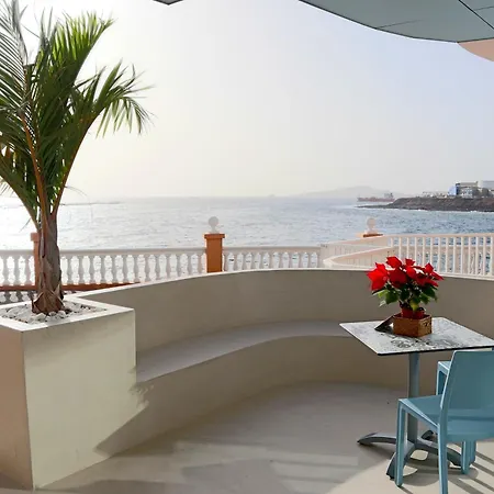Durmiendo Sobre El Mar, Vivienda La Baja Grande Apartament